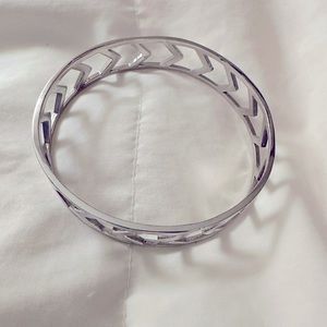 Jess LC sterling silver chevron bangle